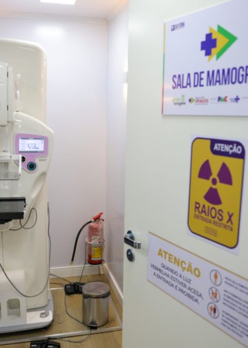 Cirurgias plásticas mamárias pelo SUS avançam 54% na última década com foco em reparação