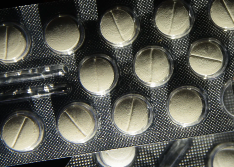 Enxaqueca tem novo tratamento oral aprovado pela Anvisa para prevenir crises